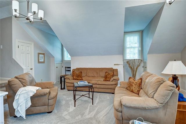 908 Kings XRS, Virginia Beach, VA 23452
