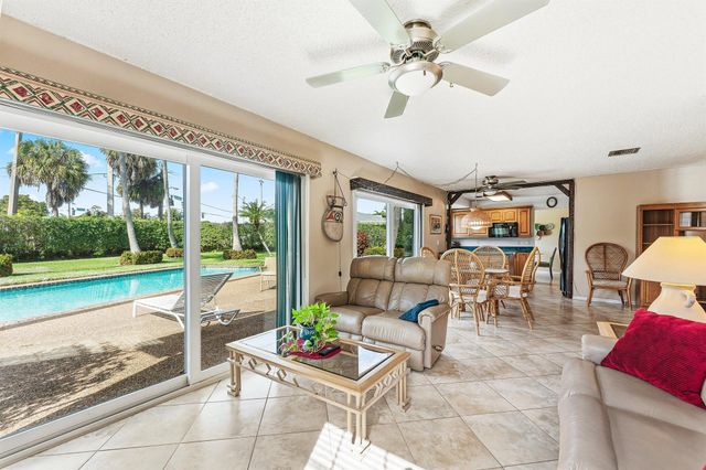 3643 Avenue Montresor, Delray Beach, FL 33445