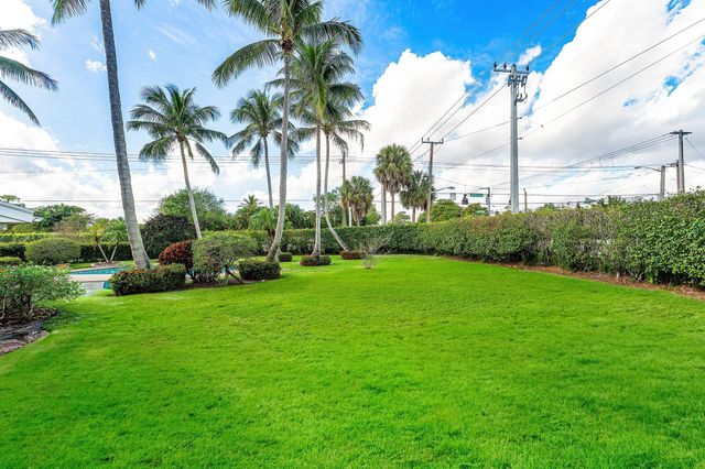 3643 Avenue Montresor, Delray Beach, FL 33445