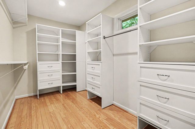 20761 W 13 Mile Road, Beverly Hills Vllg, MI 48025