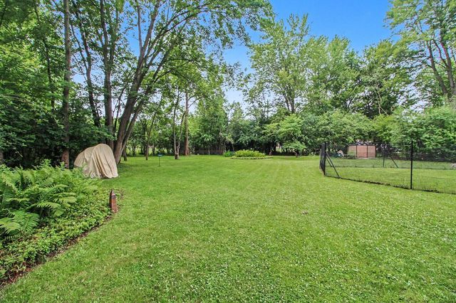 20761 W 13 Mile Road, Beverly Hills Vllg, MI 48025
