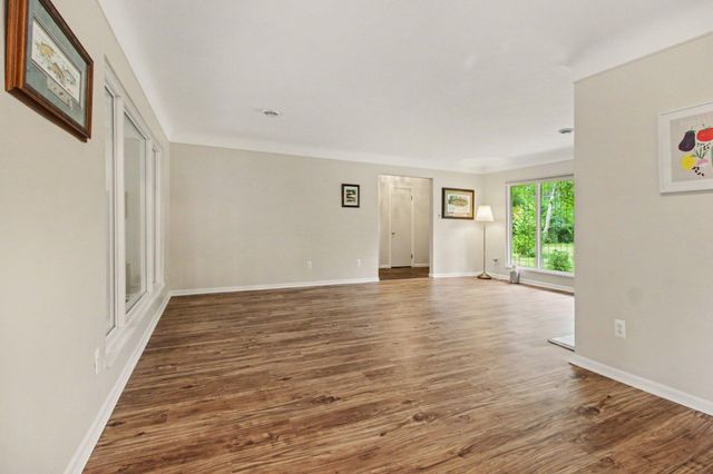 20761 W 13 Mile Road, Beverly Hills Vllg, MI 48025