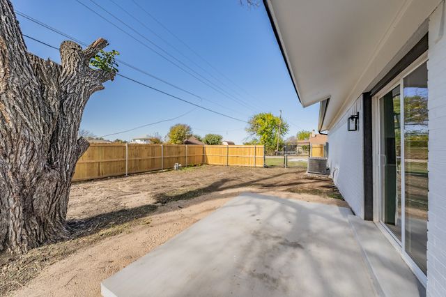 207 N Hickory Street, Venus, TX 76084