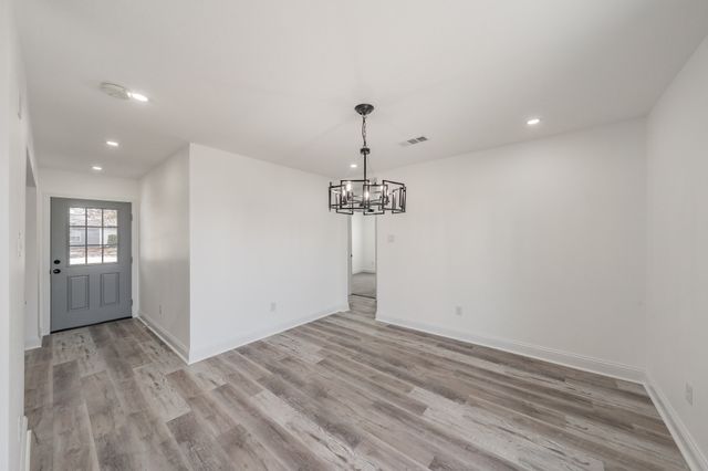 207 N Hickory Street, Venus, TX 76084