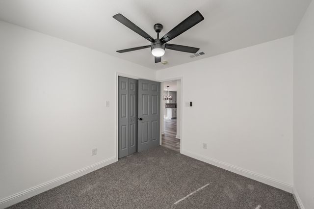 207 N Hickory Street, Venus, TX 76084