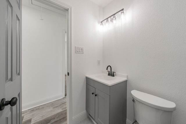 207 N Hickory Street, Venus, TX 76084