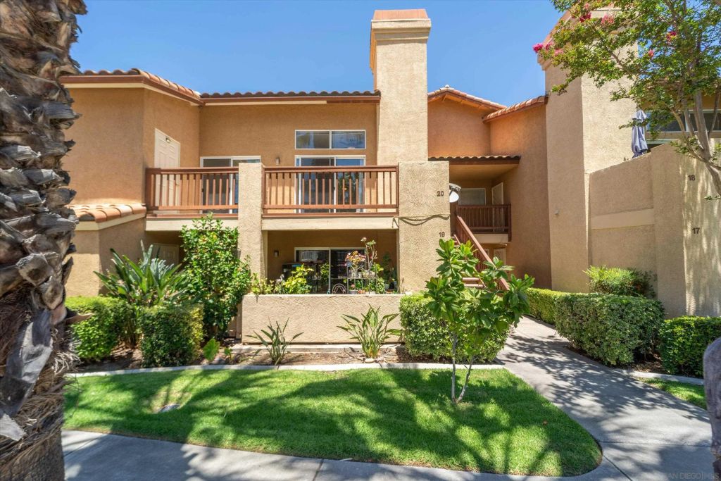 42140 Lyndie Ln 20, Temecula, CA 92591