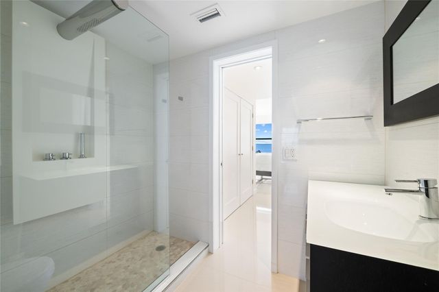 3800 Galt Ocean Drive 1410, Fort Lauderdale, FL 33308