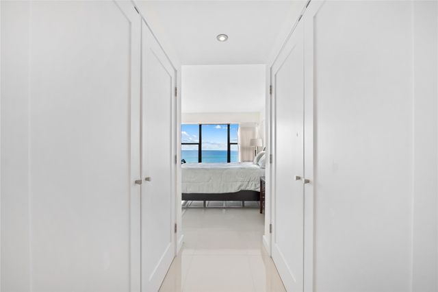 3800 Galt Ocean Drive 1410, Fort Lauderdale, FL 33308