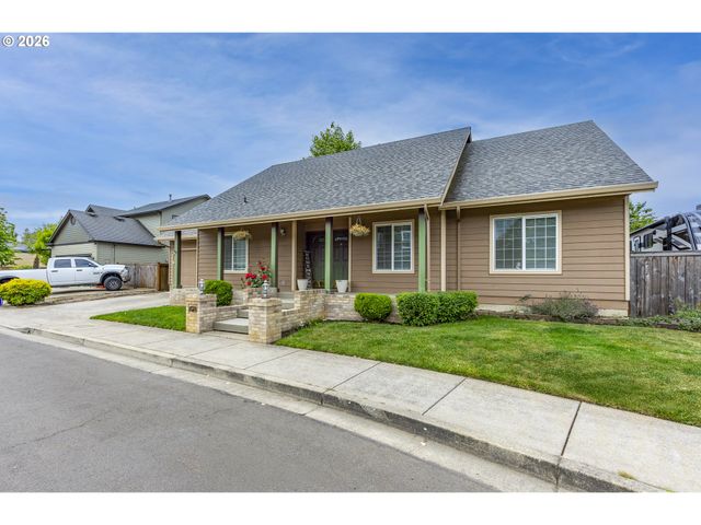 6876 SIMEON Dr, Springfield, OR 97478