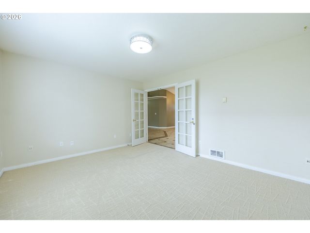 6876 SIMEON Dr, Springfield, OR 97478