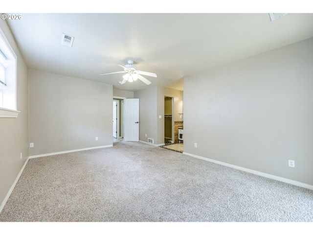 6876 SIMEON Dr, Springfield, OR 97478