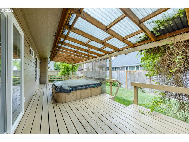 6876 SIMEON Dr, Springfield, OR 97478