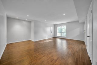 5043 Les Chateaux Drive 214, Dallas, TX 75235