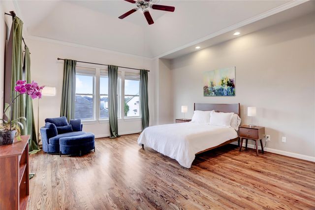 1348 W 25th Street, Houston, TX 77008