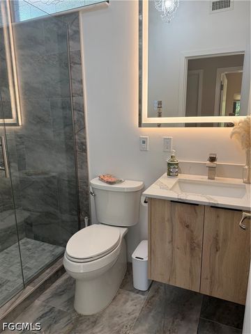 15793 San Antonio CT, Fort Myers, FL 33908