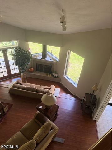 15793 San Antonio CT, Fort Myers, FL 33908