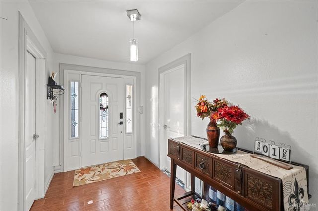 415 S Eighth Street, Hidalgo, TX 78557