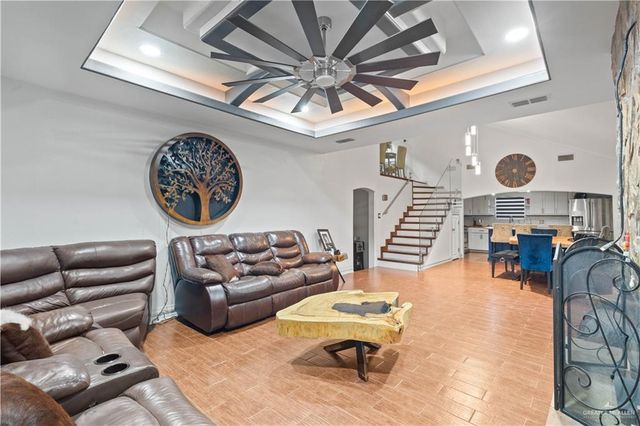 415 S Eighth Street, Hidalgo, TX 78557