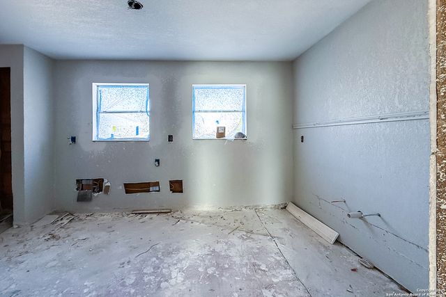 827 Clower, San Antonio, TX 78212