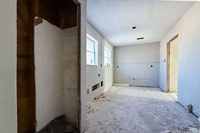 827 Clower, San Antonio, TX 78212