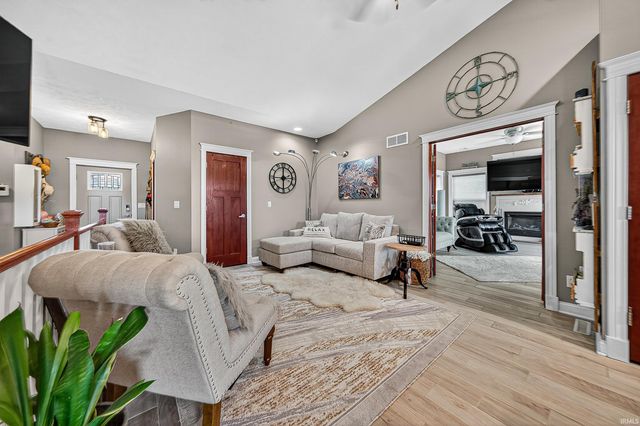 506 N Beech Road, Osceola, IN 46561