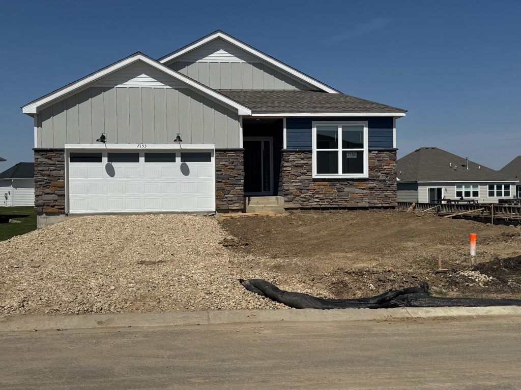 7153 201st Street W, Lakeville, MN 55044