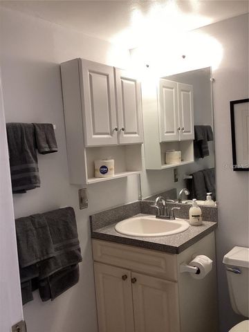 7701 STARKEY ROAD 704, Seminole, FL 33777