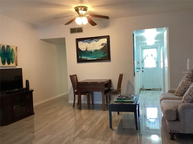 7701 STARKEY ROAD 704, Seminole, FL 33777