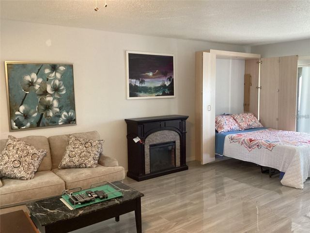 7701 STARKEY ROAD 704, Seminole, FL 33777