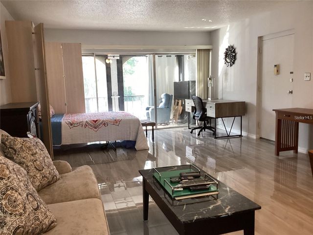 7701 STARKEY ROAD 704, Seminole, FL 33777