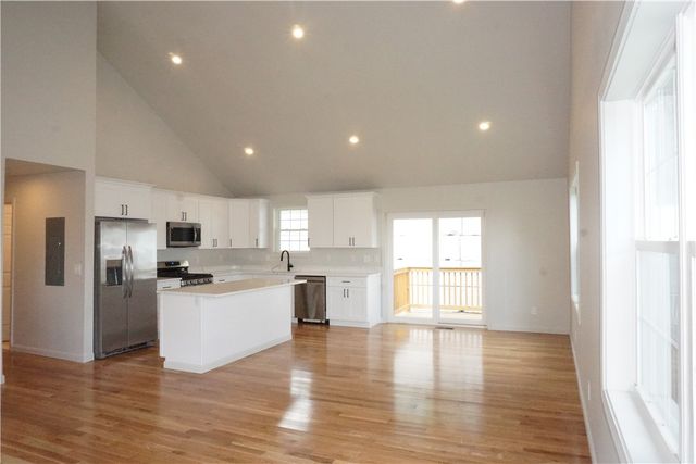 178 Highland Street, Cranston, RI 02920