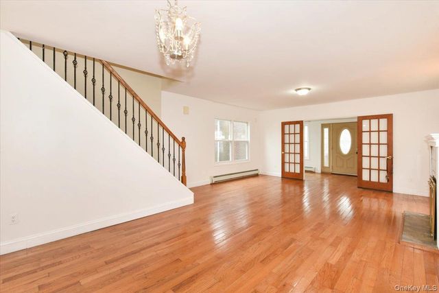 8135 166th Street, Hillcrest (queens), NY 11432