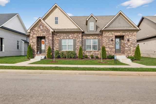 106 Nelson St, Gallatin, TN 37066