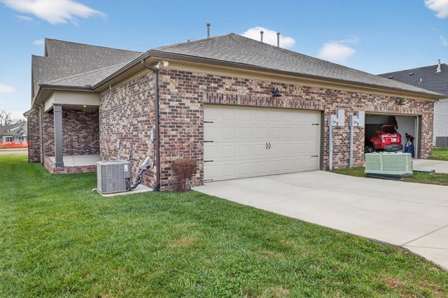 106 Nelson St, Gallatin, TN 37066