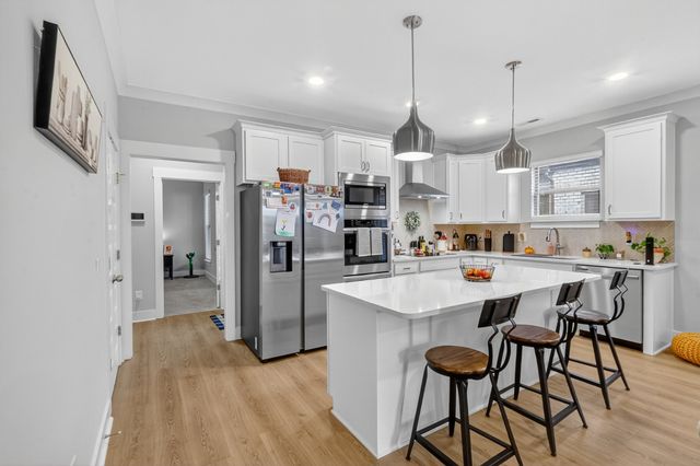 106 Nelson St, Gallatin, TN 37066