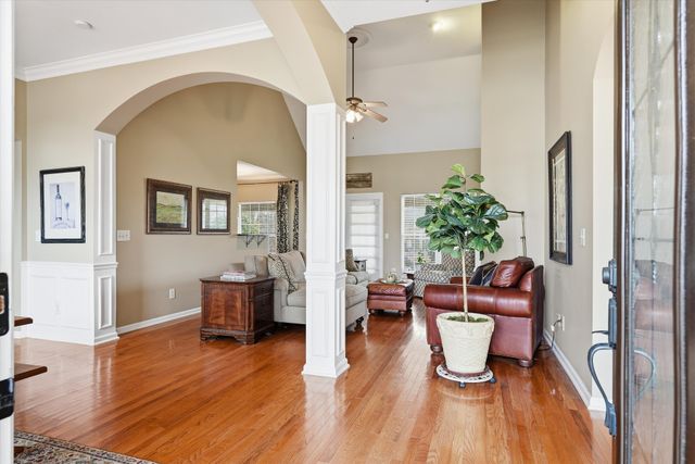 132 Windchase Run, Hermitage, TN 37076