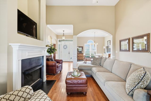 132 Windchase Run, Hermitage, TN 37076