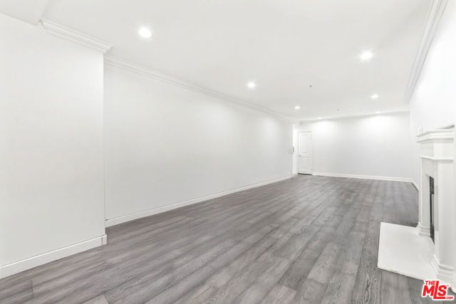 8541 Alcott Street 101, Los Angeles, CA 90035