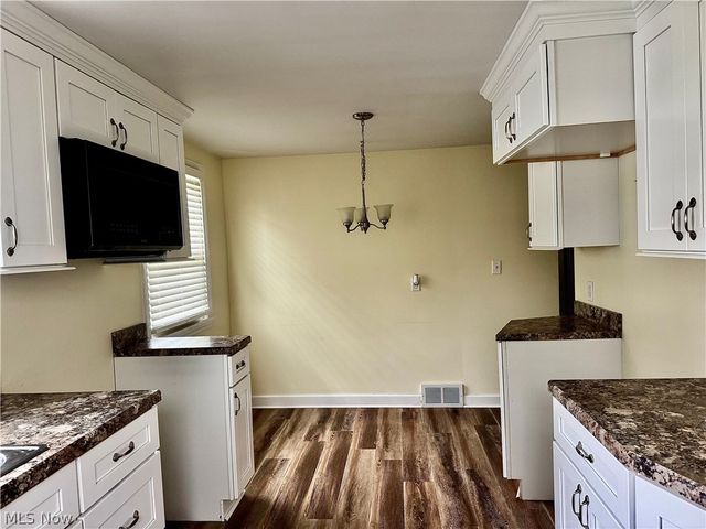 2173 Clearview Drive, Warren, OH 44483