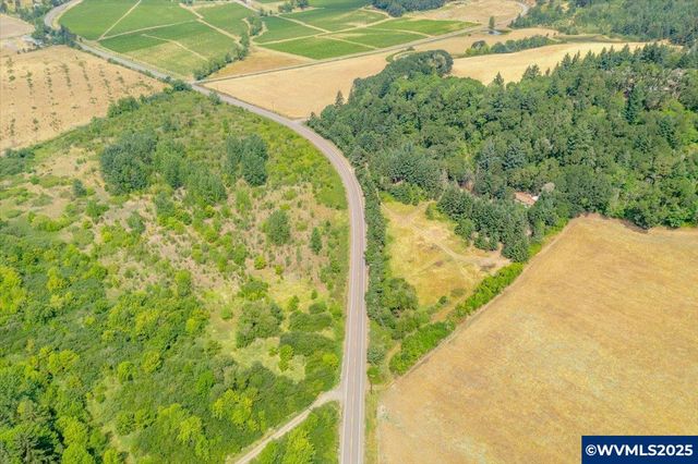 4995 Zena Rd NW, Salem, OR 97304