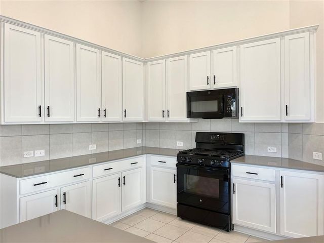 5837 Bianca DR, Round Rock, TX 78665