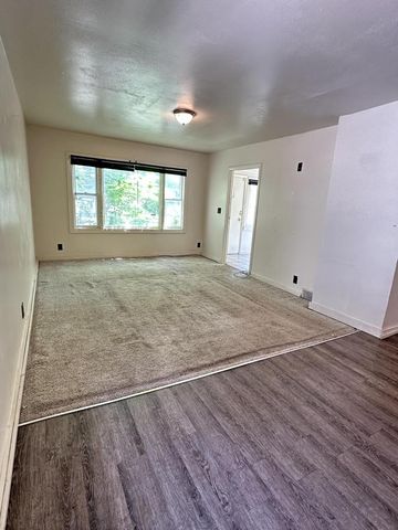5037 N 32nd STREET, Milwaukee, WI 53209