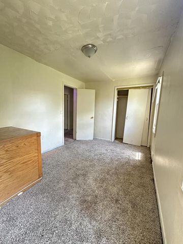 5037 N 32nd STREET, Milwaukee, WI 53209
