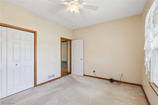 173 Saint Charles Place, Elyria, OH 44035