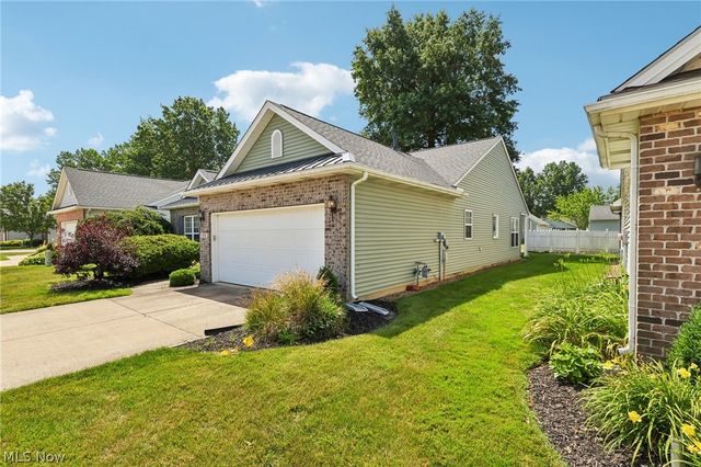 173 Saint Charles Place, Elyria, OH 44035