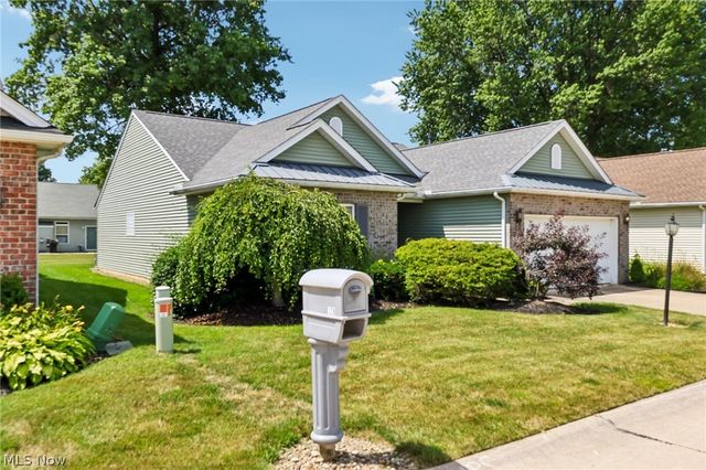 173 Saint Charles Place, Elyria, OH 44035