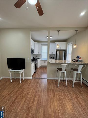 523 Grand Avenue 1R, North Bergen, NJ 07047