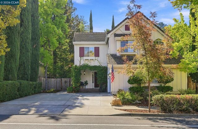5120 Keller Ridge Dr, Clayton, CA 94517