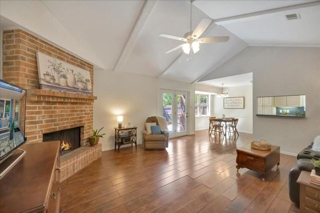 1403 Newport Boulevard, League City, TX 77573